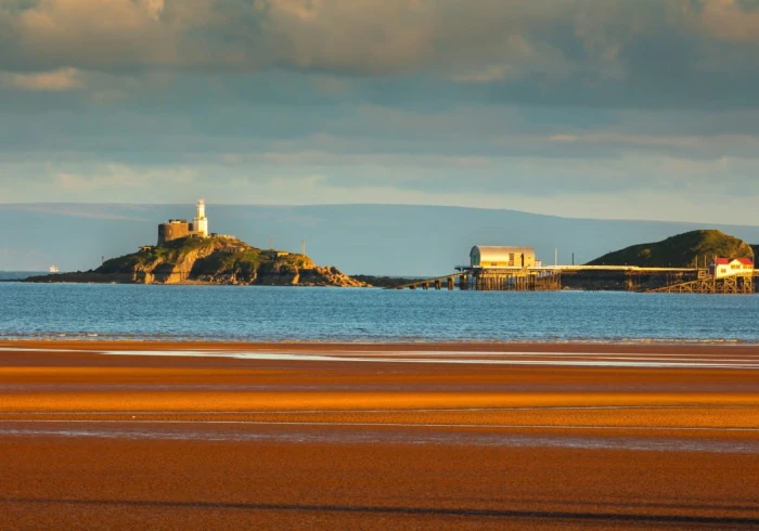 mumbles-lighthouse-rnli-station-jigsaw-puzzle-1000-pieces.74921-1.fs.jpg
