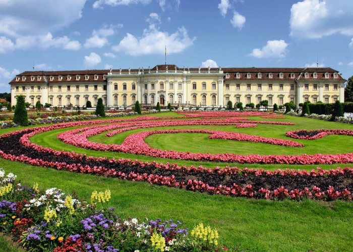 schloss-ludwigsburg-jigsaw-puzzle-1000-pieces.62815-1.fs.jpg