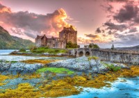 Bluebird Puzzle 3000 - Eilean Donan Castle Scotland.jpg