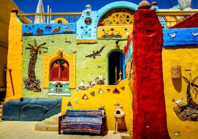 Bluebird 1500 - Colorful African Village