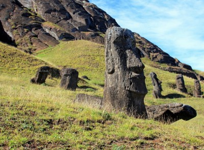 Grafika 2000 - Moai at Quarry, Easter Island