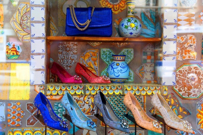 nova-puzzle-high-heels-jigsaw-puzzle-1000-pieces.90429-1.fs.jpg
