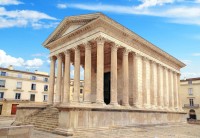 bluebird-puzzle-maison-carree-nimes-jigsaw-puzzle-1000-pieces.92583-1.fs.jpg