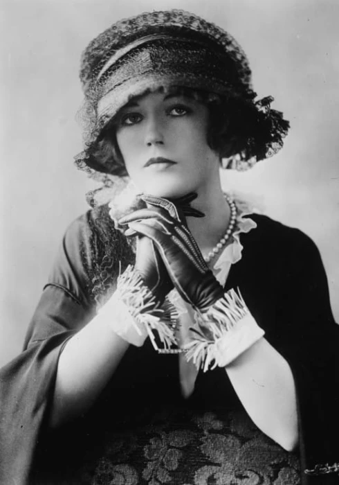 marion-davies-puzzle-1000-pieces_46847-1_fs.jpg