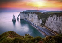 alipson-puzzle-vue-sur-etretat-jigsaw-puzzle-1000-pieces.101823-1.fs.jpg