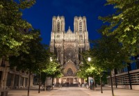 bluebird-puzzle-cathedrale-de-reims-au-crepuscule-jigsaw-puzzle-1000-pieces.95645-1.fs.jpg