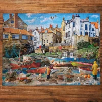 G6476_Fishermen_at_Robin_Hood_s_Bay_1000_Piece_Square_Wood_Background_559x559.webp