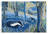 adult-sustainable-jigsaw-puzzle-annie-soudain-foraging-by-moonlight-isbn-9781835625897.3.0.jpg