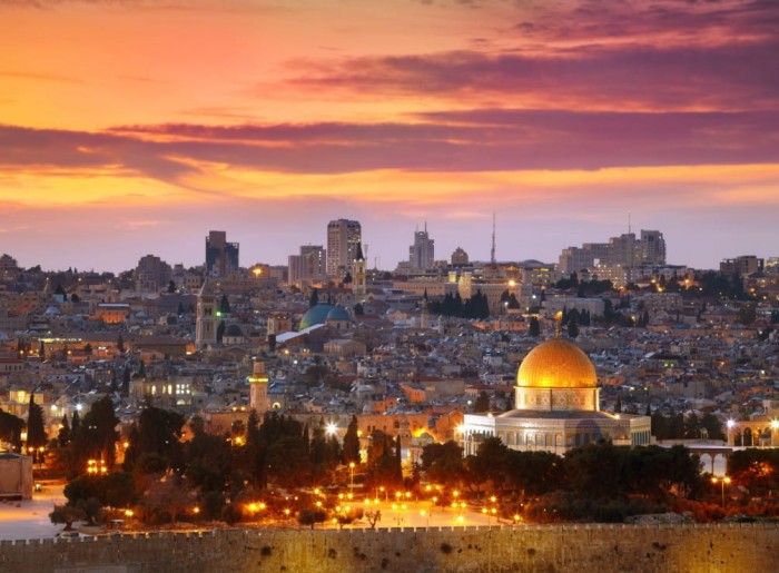 jerusalem-puzzle-2000-pieces.51750-1.fs.jpg