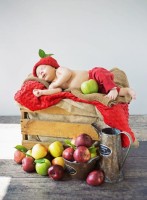 konrad-bak-baby-and-apples-puzzle-2000-pieces.55643-1.fs.jpg