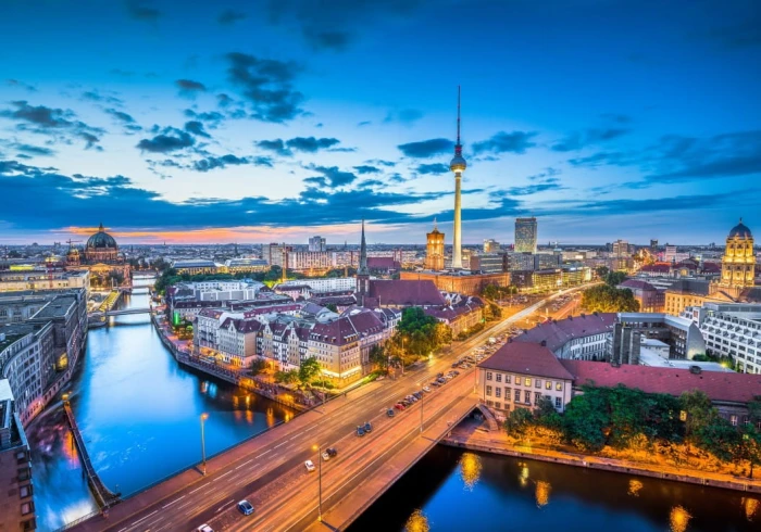 deutschland-edition-berlin-au-crepuscule-puzzle-1000-pieces.60678-1.fs.jpg