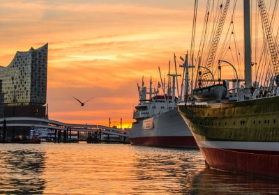 Grafika 1000 - Deutschland Edition - Port of Hamburg with Elbphilharmonie (Port w Hamburgu z Elbphilharmonie)