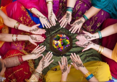 Grafika 1000 - Indian womens (Hinduski)